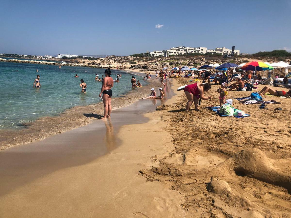 Royal Seacrest Apartment Paphos Luaran gambar
