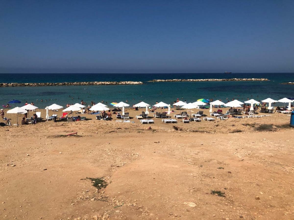 Royal Seacrest Apartment Paphos Luaran gambar