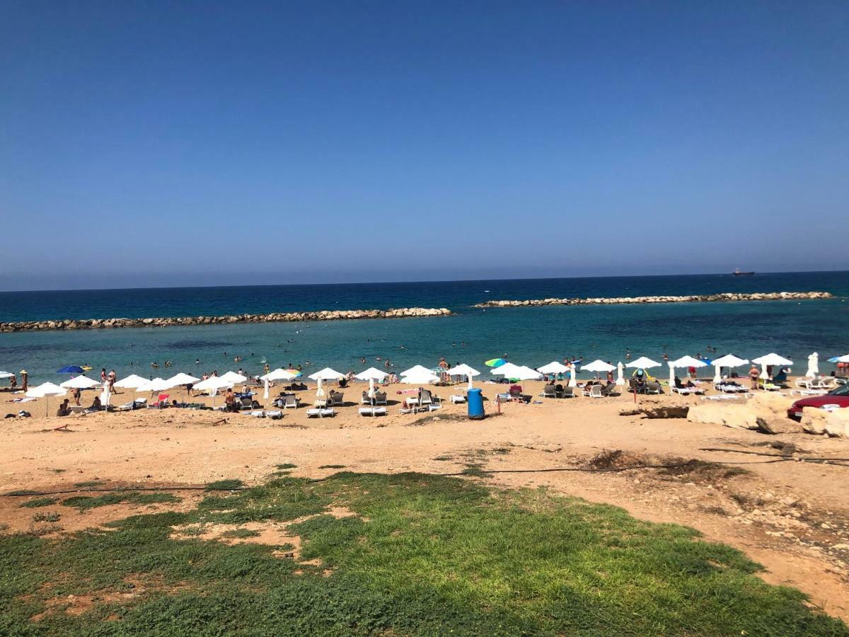 Royal Seacrest Apartment Paphos Luaran gambar