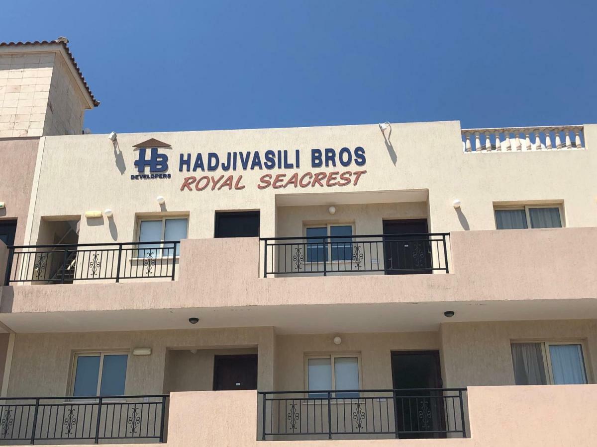 Royal Seacrest Apartment Paphos Luaran gambar