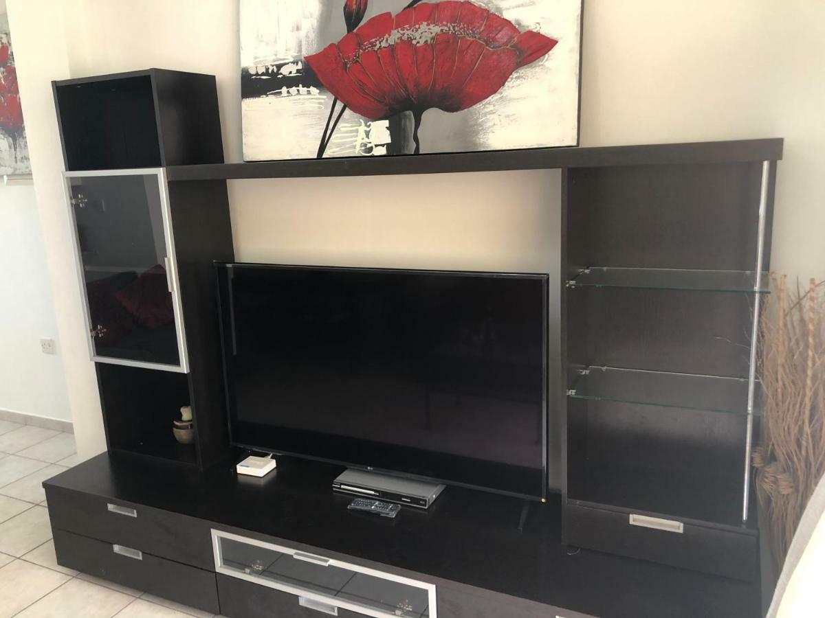 Royal Seacrest Apartment Paphos Luaran gambar