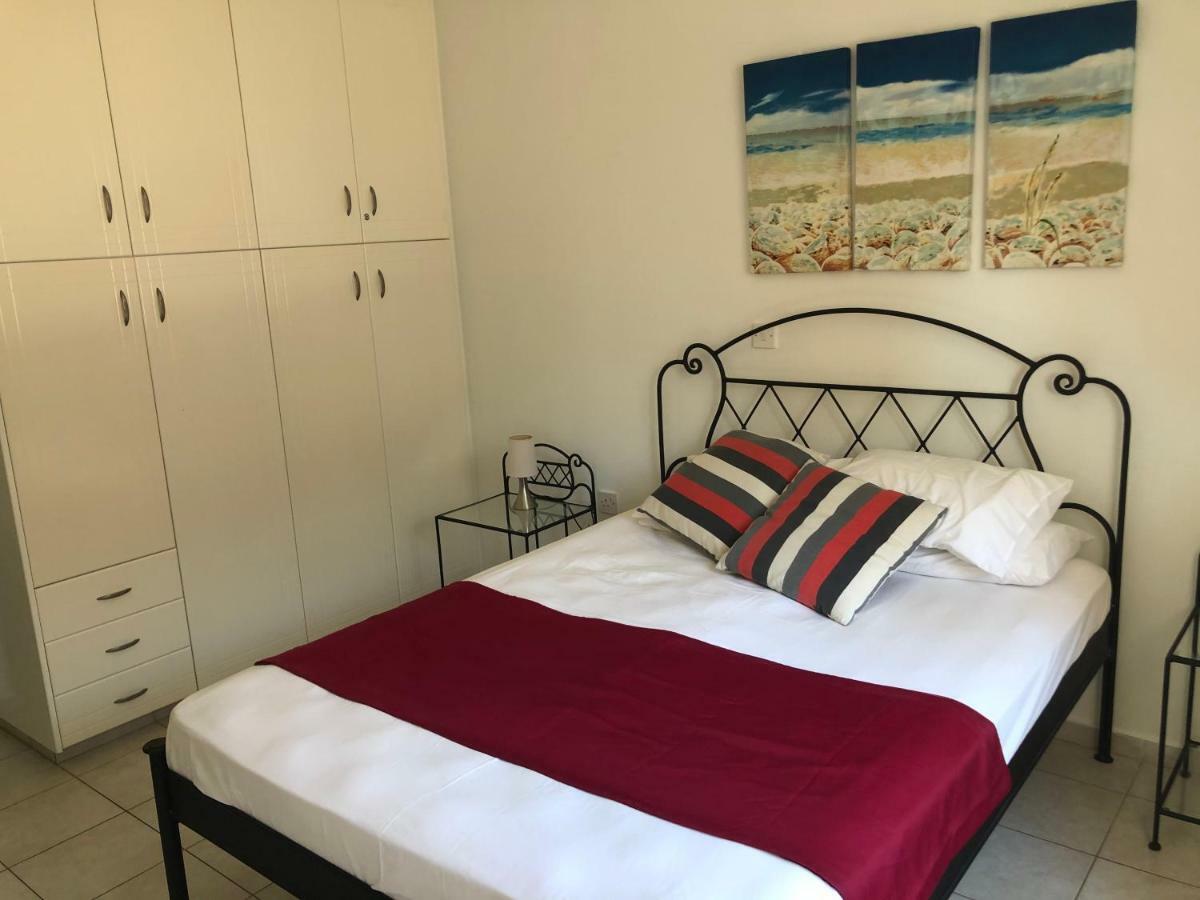 Royal Seacrest Apartment Paphos Luaran gambar